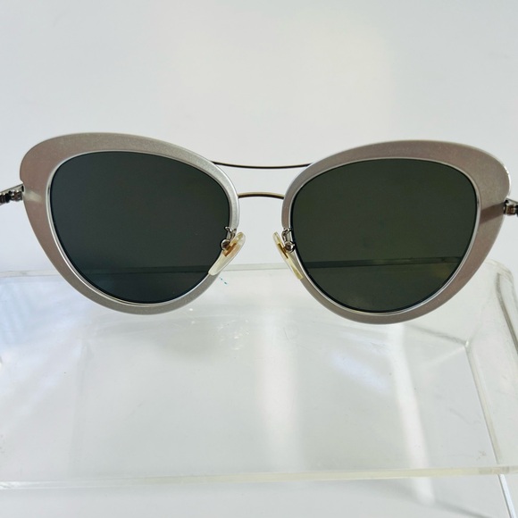 NWOT Boucheron ladies’ sunglasses, model BC0023S 004 - Picture 9 of 12